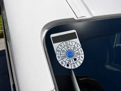 VW Crafter 30 2.0 TDI FWD L3H2 | 1. Besitz | Servicegepflegt | Vermittlungsverkauf im Kundenauftrag | MwSt. ausweisbar - Bild 5